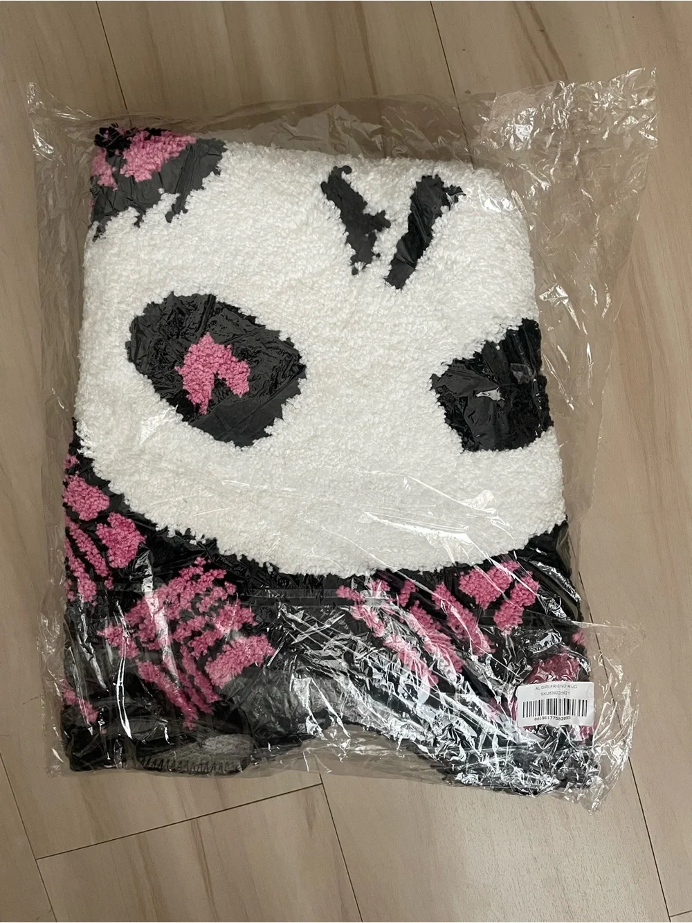 Avril Lavigne custom heart
